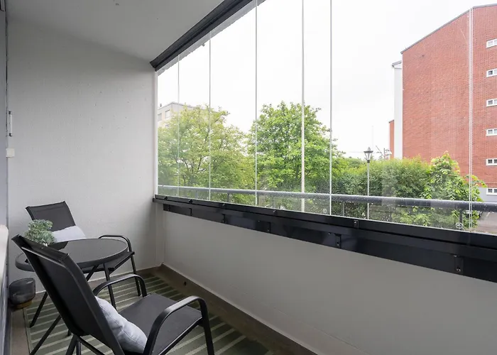 شقة Spacious 1Br At Downtown With Balcony *