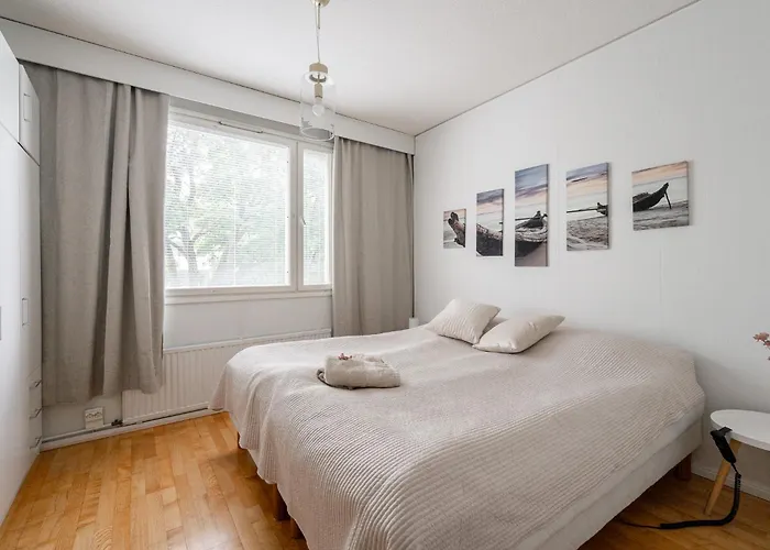 شقة Spacious 1Br At Downtown With Balcony *