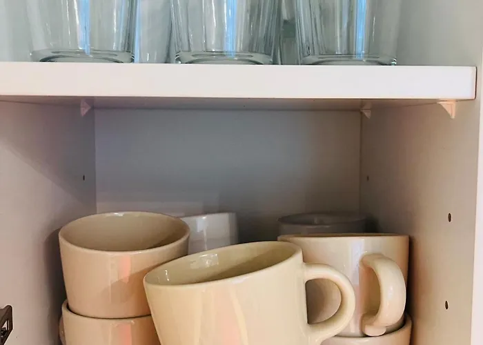 Spacious 1Br At Downtown With Balcony