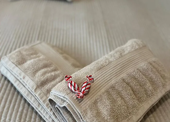 شقة Spacious 1Br At Downtown With Balcony